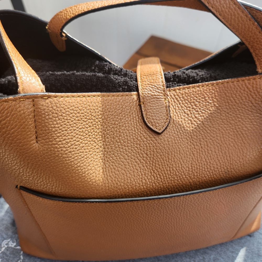 Rebecca Minkoff Tan Leather Tote with Gold Accent - Picture 15 of 16